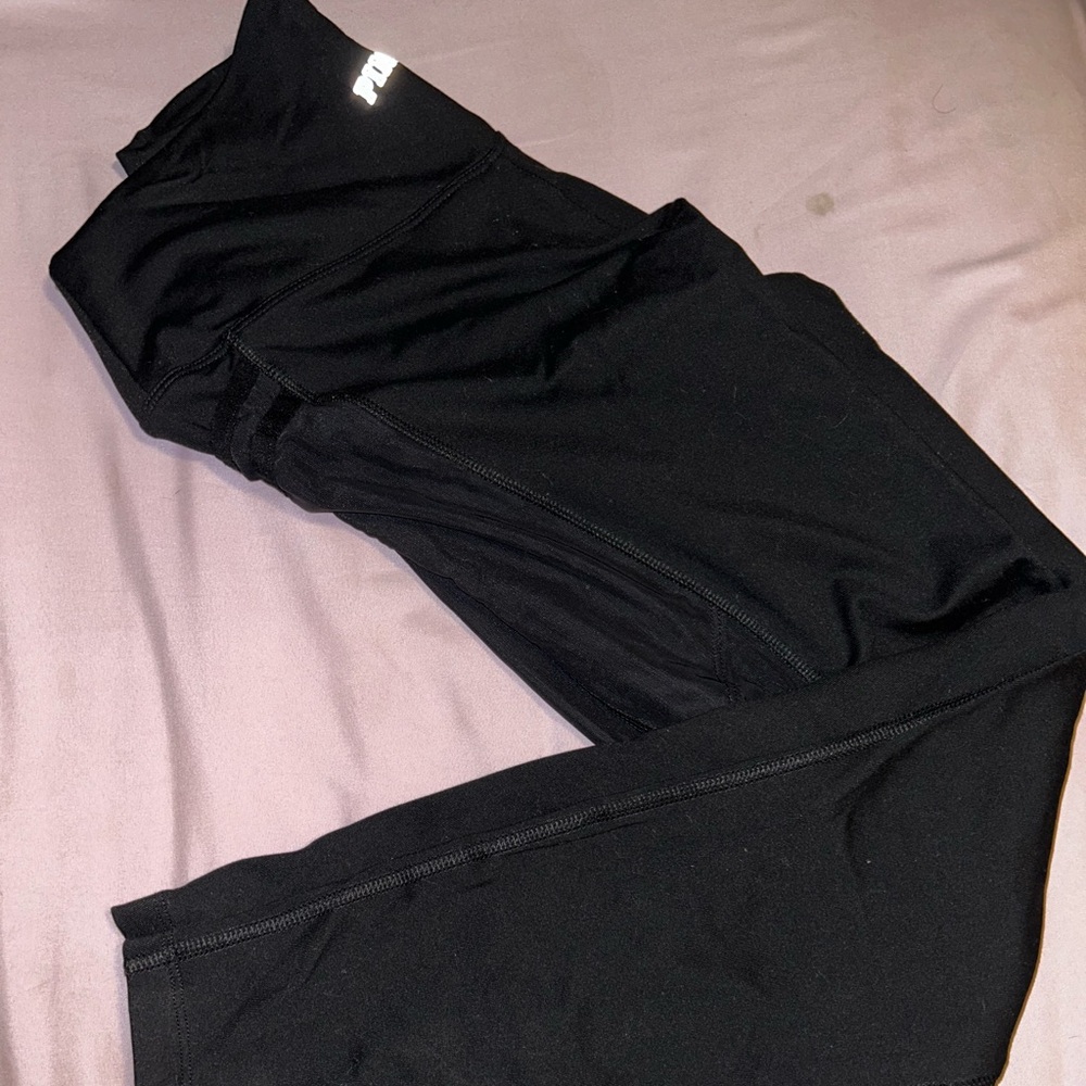 VS PINK mesh side workout leggings